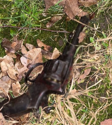 У Києві чоловік з револьвером та гранатою намагався пограбувати відділення банку (ФОТО)
