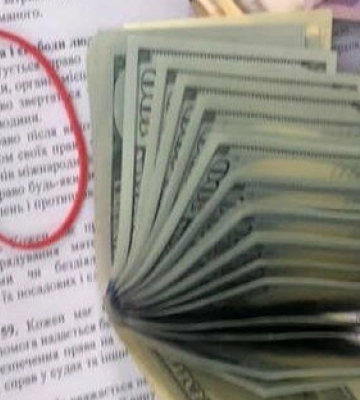 В Одесі психіатр робив &quot;інвалідов&quot; з військовозобов’язаних за 7000 $,- ФОТО