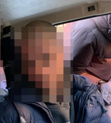 У Володимирі чоловік хотів підірвати гранатою поліцейських (фото, відео)