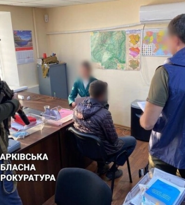 Помогал россиянам строить блиндажи: леснику из Купянска грозит пожизненное заключение
