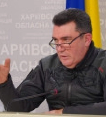 Данилов ответил на заявления Медведева: &quot;Украина - не Корея&quot;