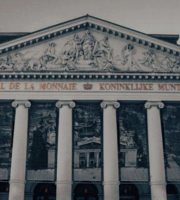 Зображення Маріупольського драмтеатру розмістили на опері в Брюсселі