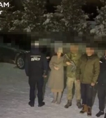 Прикордонники зупинили 13 осіб, які намагалися нелегально перетнути кордон