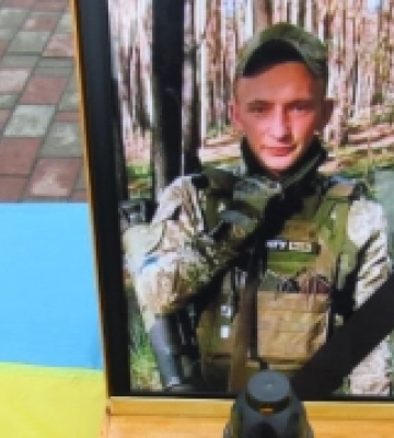 У Корецькій громаді поховають загиблого воїна Петра Кирильчука