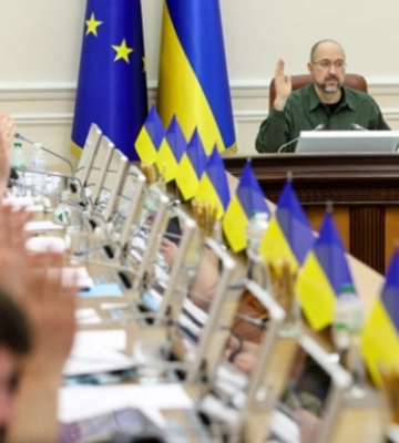 Правительство согласовало назначение новых руководителей трех ОВА Правительство согласовало назначение новых руководителей трех ОВА