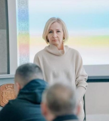 Екс віце-мер Глобино Авраменко стала працювати першим заступником міського голови Зіньківа
