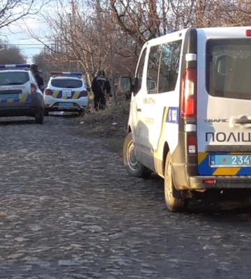 Забила кочергою до смерті: жінка жорстко розправилася з власною матір&amp;#039;ю. Відео
