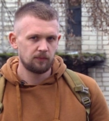 Волинський школяр створив слайд фільм про азовця Володимира Лучка. ВІДЕО