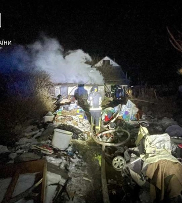 В Одесі загорівся житловий будинок, є загиблі