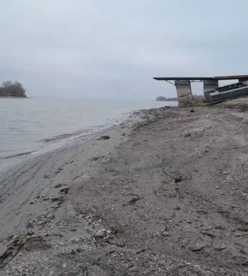 Проблема в Каховському водосховищі може спровокувати катастрофу на ЗАЕС та залишити без водопостачання три області