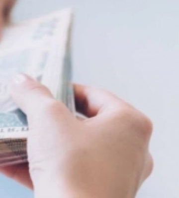 Понад 40 жителів Мукачева отримають допомогу на дороговартісне лікування