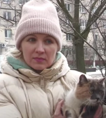 У Дніпрі волонтерка врятувала 7 тварин після ракетного удару по багатоповерхівці
