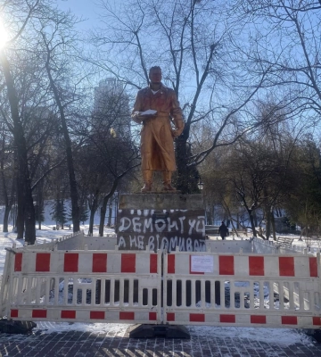 Мінкульт дозволив демонтувати у Києві ще два пам&#039;ятники радянським діячам
