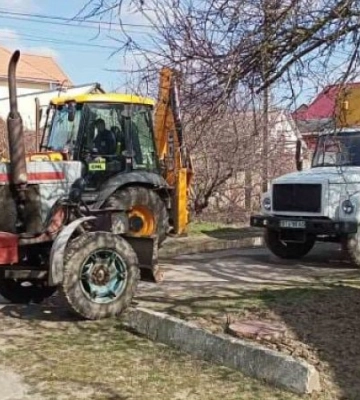 Під час обстрілу Херсона тяжко поранені двоє комунальників