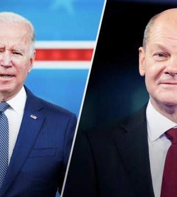 Байден чи Шольц: хто першим вирішив надати Україні танки