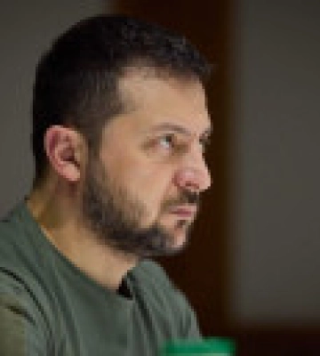 Зеленский: мы должны создать танковый кулак, после ударов которого тирания уже не поднимется