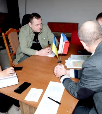 Чехія готова надати патронат Дніпру та області у відбудові після атак РФ