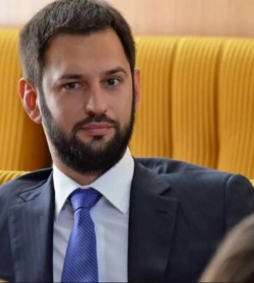 Історія митного рішали Давида Макар'яна: депутатства, гральні столи та сумнівні схеми