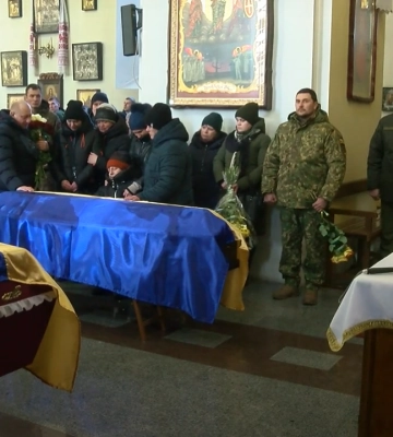 У Полтаві попрощалися із захисниками Сергієм Гончаренком та Артемом Губановим