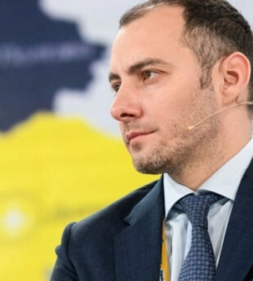 Вице-премьер Кубраков пообещал прозрачность в восстановлении Украины и назвал приоритеты работы объединенного министерства.