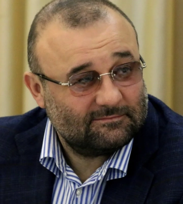 Дніпровський кримінальний авторитет Нарік-Петровський планує торгувати зерном, вкраденим у аграріїв росіянами