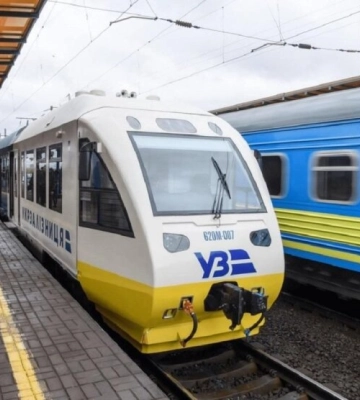 Укрзалізниця запустила новий поїзд із Сумської області до Тернополя: графік відправки