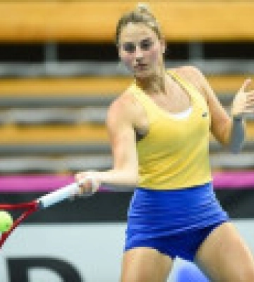 WTA в Абу-Даби: Костюк уступила 9-й ракетке мира