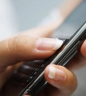 Киевлянам будут отправлять SMS-сообщения об отключении света