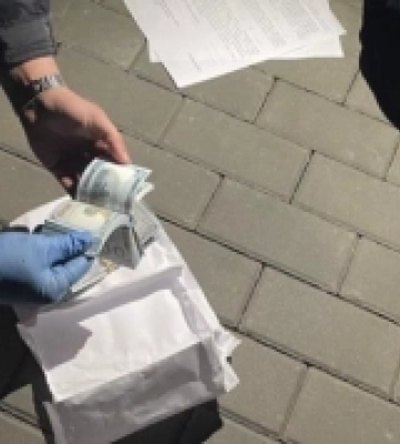5000 доларів за сприяння в переправленні військовозобов&#039;язаного за кордон – волинянин постане перед судом