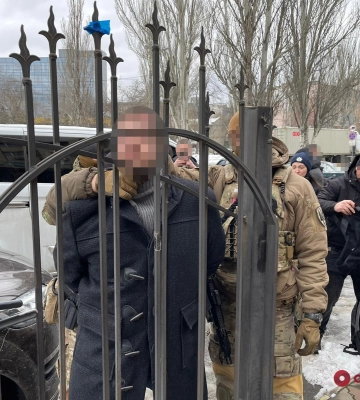 За деньги предупреждал уголовников о запланированных обысках: в Одесской области задержан помощник судьи