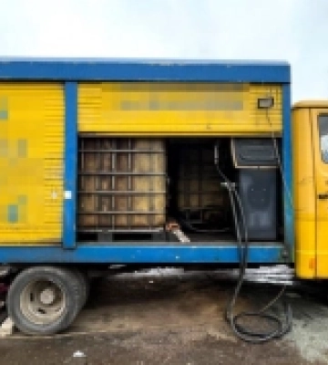 У Рівному поліцейські викрили підпільні міні-заправки