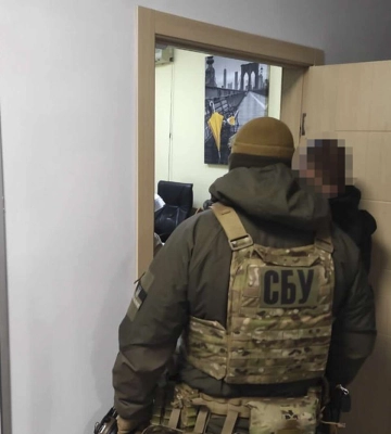 В Днепре задержали чиновницу налоговой службы на взятке в более полмиллиона гривен