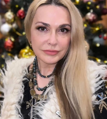 &quot;Читаю им украинские сказки. У них няня из Харькова. Наверстываем хотя бы так&quot;. Сумская расплакалась, рассказывая о внуках в Москве