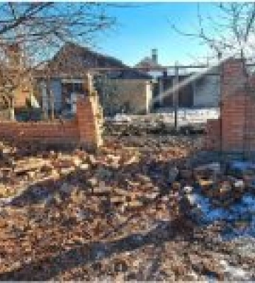 Від ворожих обстрілів у Марганці постраждала дитина і 2 жінки