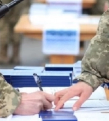 Бронювання військовозобов’язаних на Рівненщині: куди установам звертатися та які документи подавати