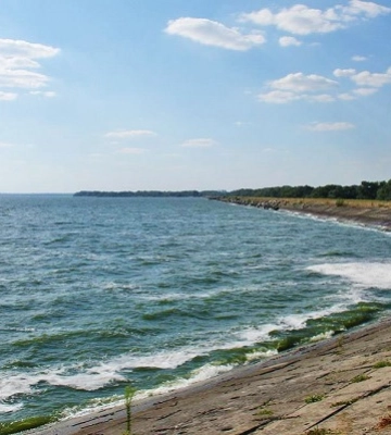 Критичне зниження рівня води в Каховському водосховищі: як будуть забезпечувати водою жителів Запоріжжя