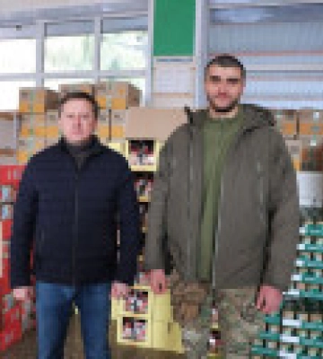 Фонд Мкртчана передал краматорчанам очередной продуктовый груз