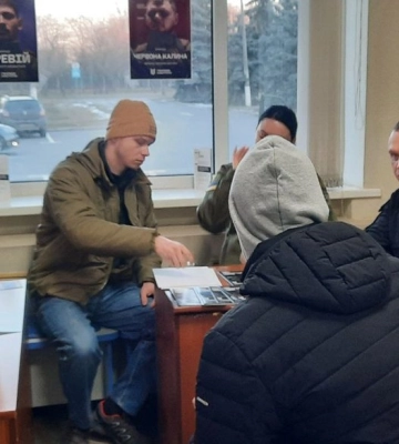 Герої, які готові відвоювати свої території. У Миколаєві триває запис добровольців до Гвардії Наступу