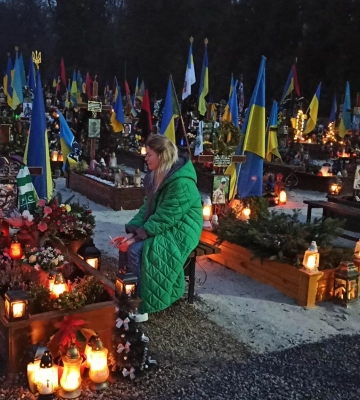 Новое Марсово поле во Львове. Фото Героев, обретших вечную жизнь в бою