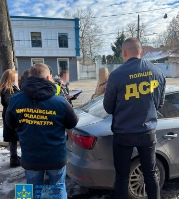 Переправляли військовозобов’язаних через держкордон - викрито трьох мешканців Одеси