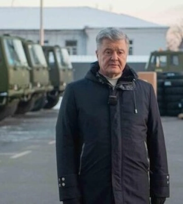 Порошенко везе потужну допомогу бригаді, яка втопила крейсер &quot;Москва&quot;
 (Відео)