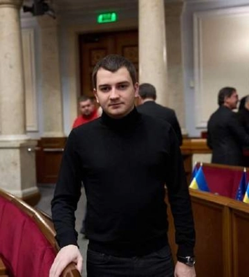 НАПК опровергло данные о причастности нардепа Ананченко к незаконному выезду мужчин за границу