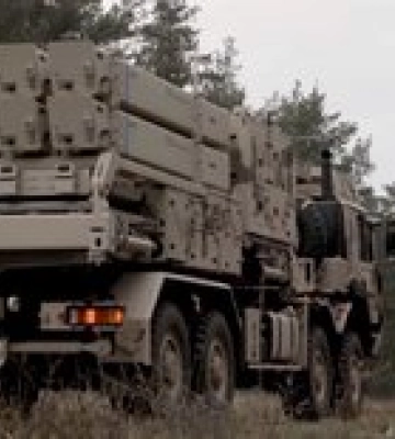 В Киеве прозвучали взрывы — Россия наносит ракетные удары, работает ПВО
