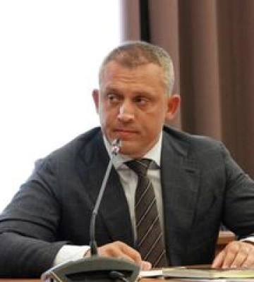 Призначили до розгляду справу ексдиректора Агентства доріг Полтавщини