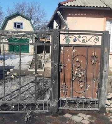 Россияне били из артиллерии по жилому кварталу Авдеевки, - ОВА. ФОТОрепортаж