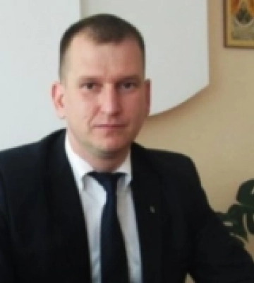 Турович залишає посаду головного освітянина Рівного через макарони