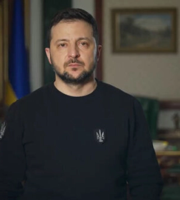 Зеленский ввел в действие санкции СНБО против 200 человек, связанных с Российской Федерацией