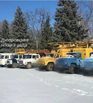 У Дніпрі спеціалісти КП «Дніпровський електротранспорт» ліквідують аварію на кабельній лінії по вул. Краснопільській