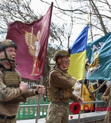 В Одессе выпускники Военной академии устроили забег