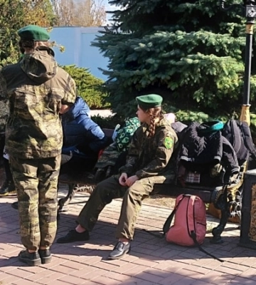 «Росія пропагує культ війни та насильства для дітей». Мілітаризація дитинства в окупованому Криму